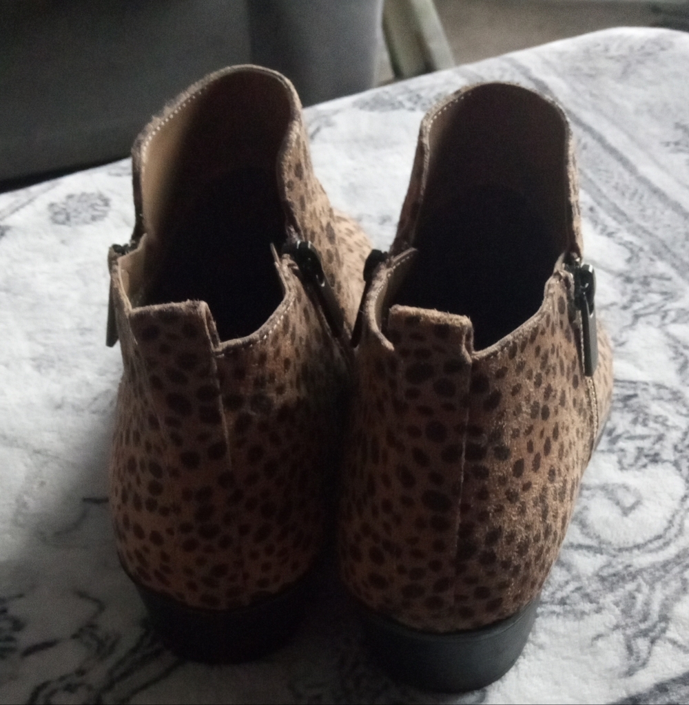 Leopard Print Ankle Boots - Picture 2 of 5
